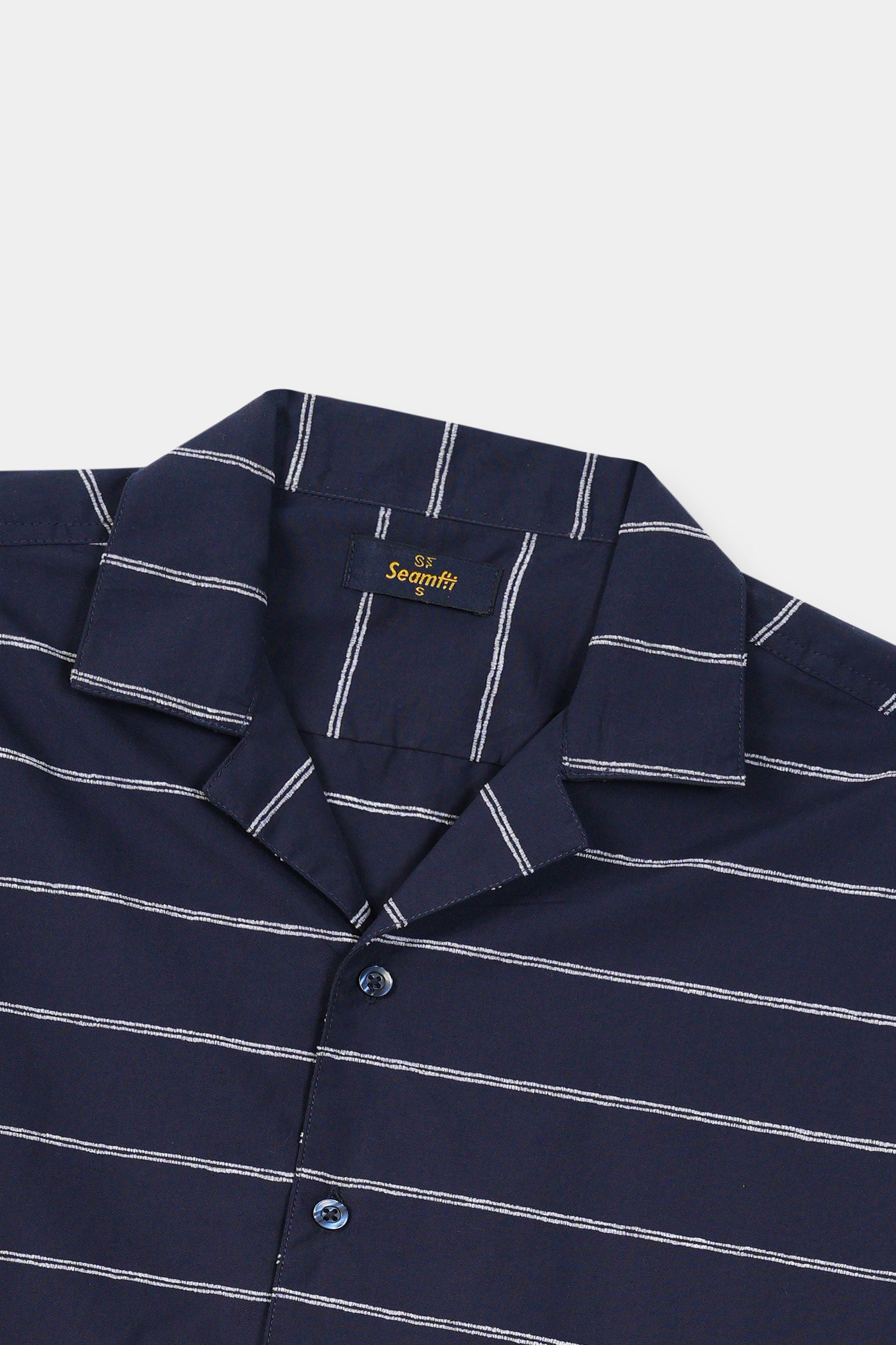 Half Sleeves Coat Collar / Hawaiian Shirt