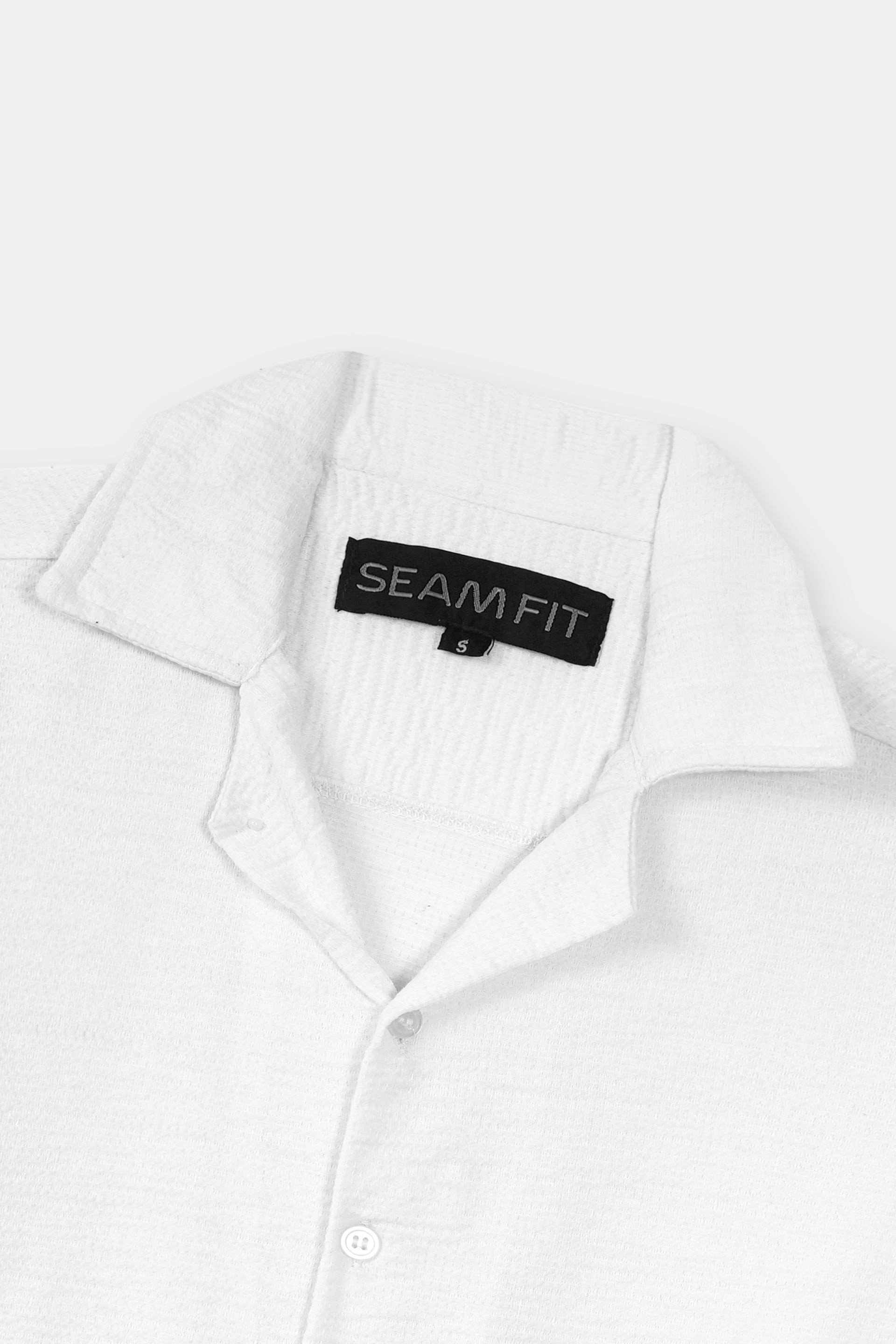 Half Sleeves Coat Collar / Hawaiian Shirt