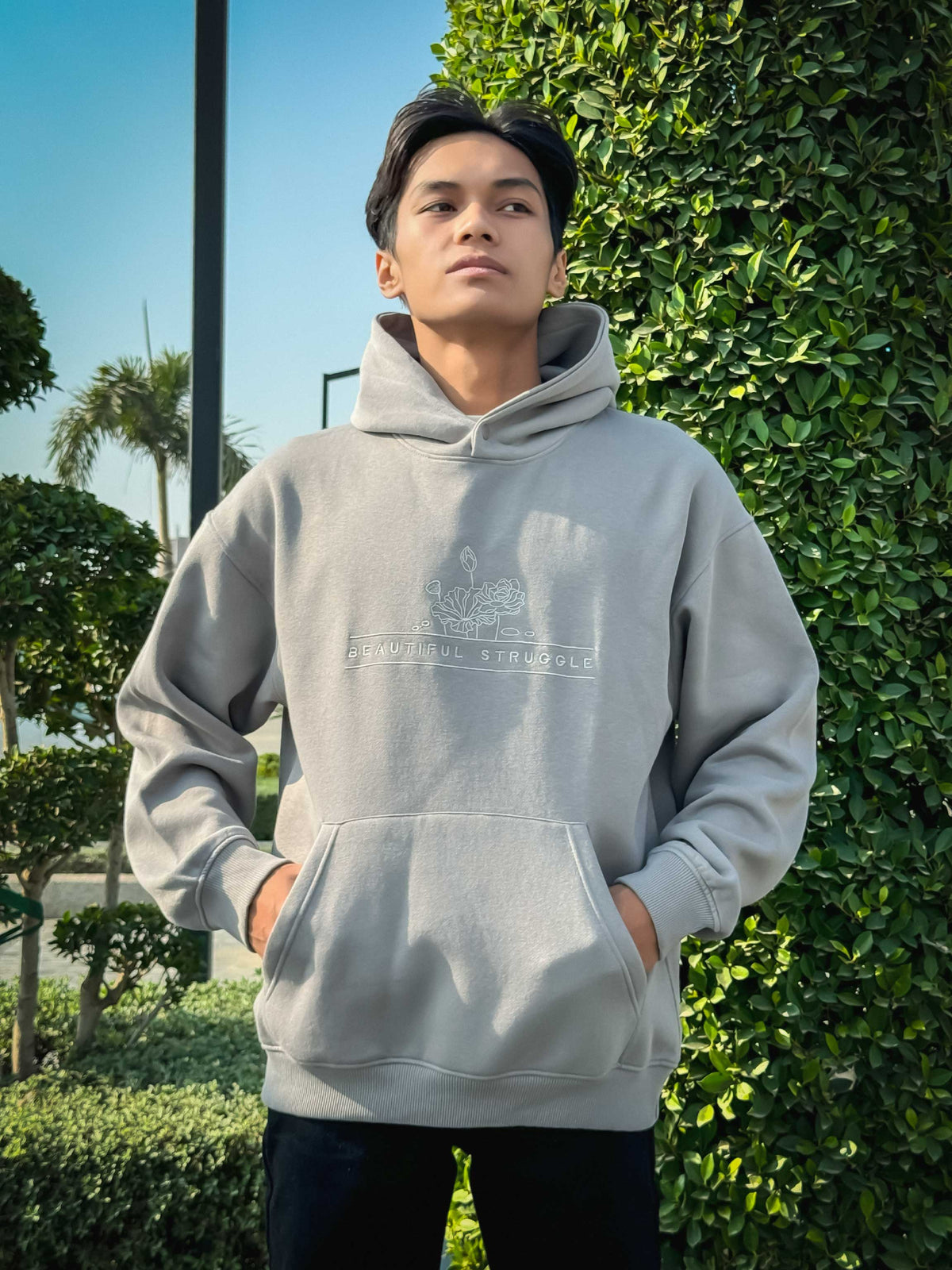 DOWN SHOULDER LIGHT GREY PRINTED HOODIE