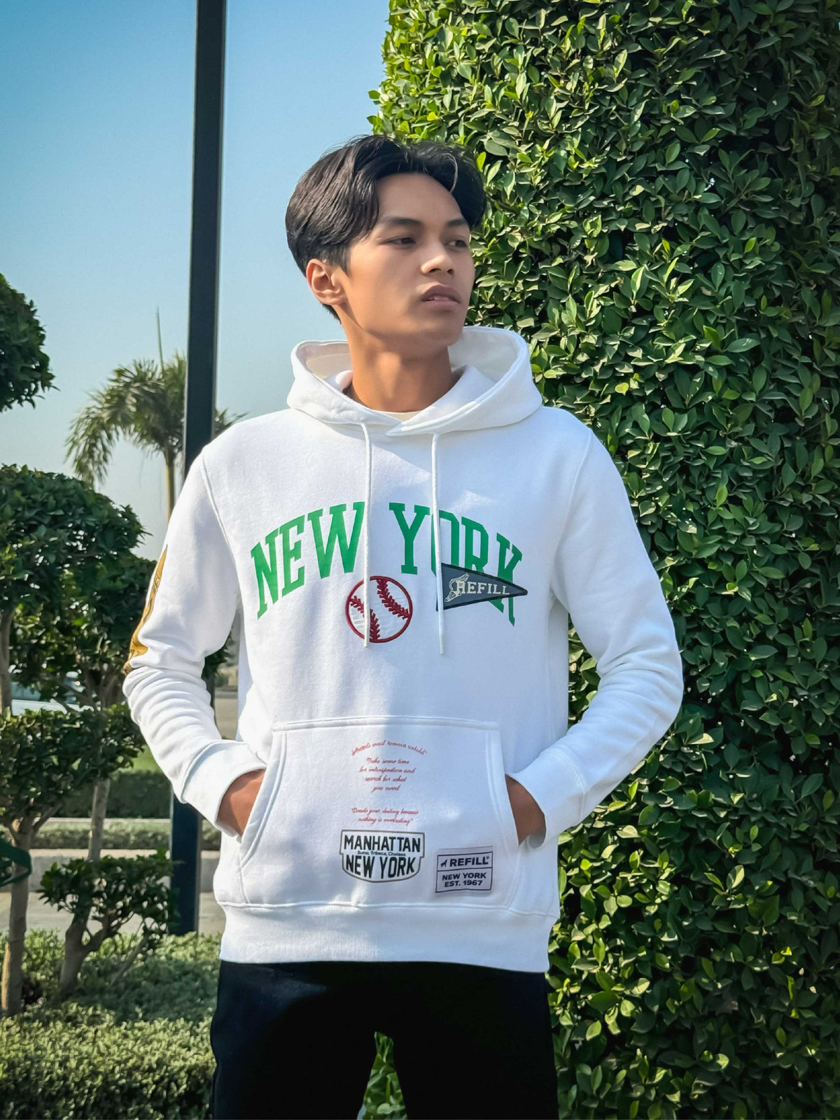 DOWN SHOULDER WHITE PRINTED HOODIE